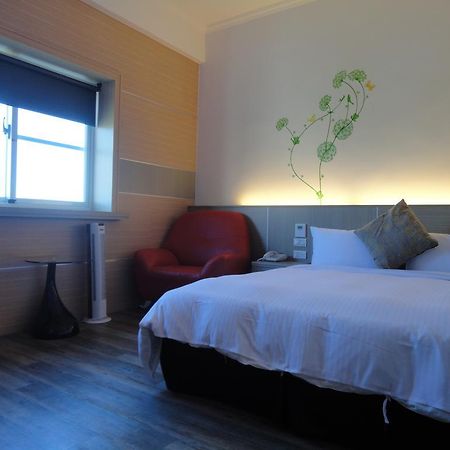 Royal Hotel Маґун Номер фото