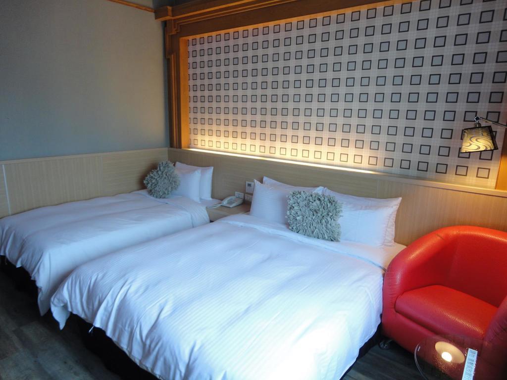Royal Hotel Маґун Номер фото
