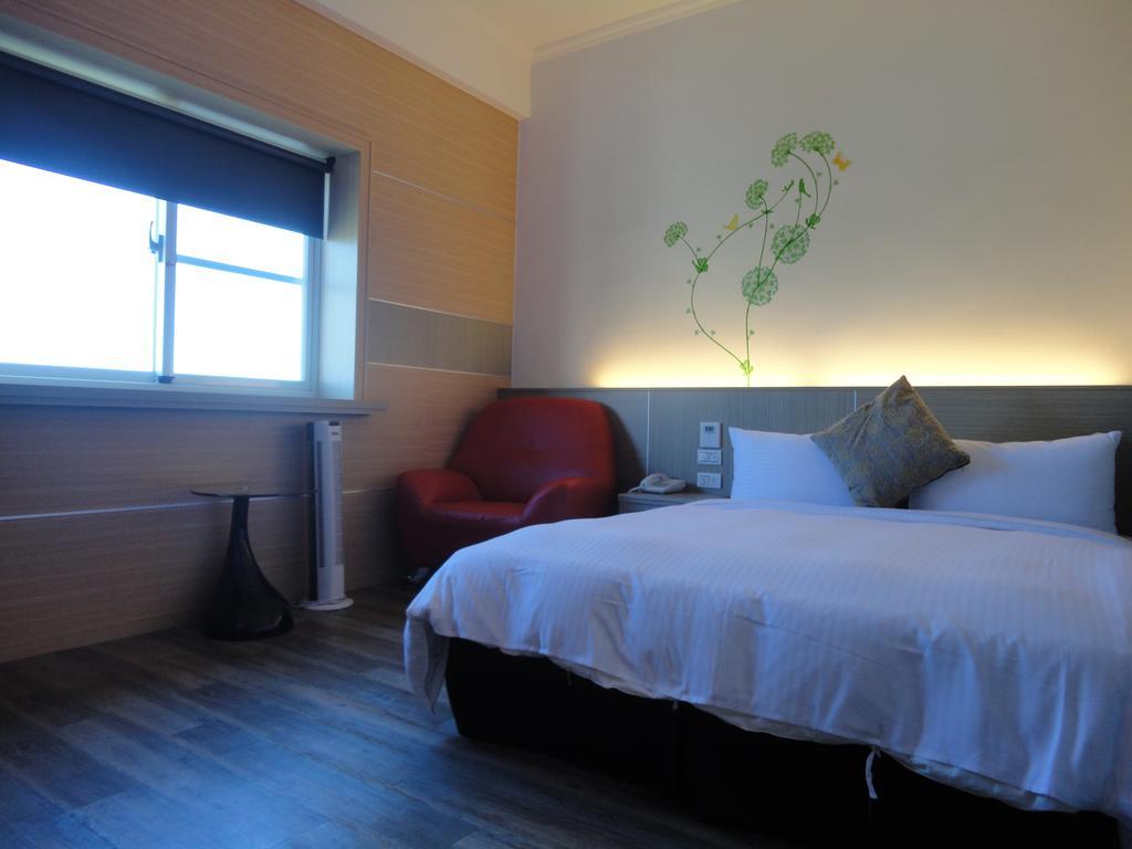 Royal Hotel Маґун Номер фото